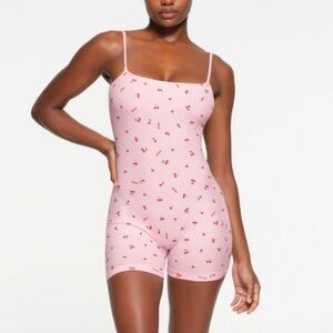 Sale SKIMS Pink Chemise with Adjustable Straps